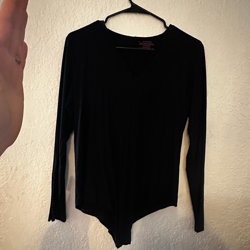 Commando Black Long-Sleeve V-Neck Bodysuit - Picture 2 of 4